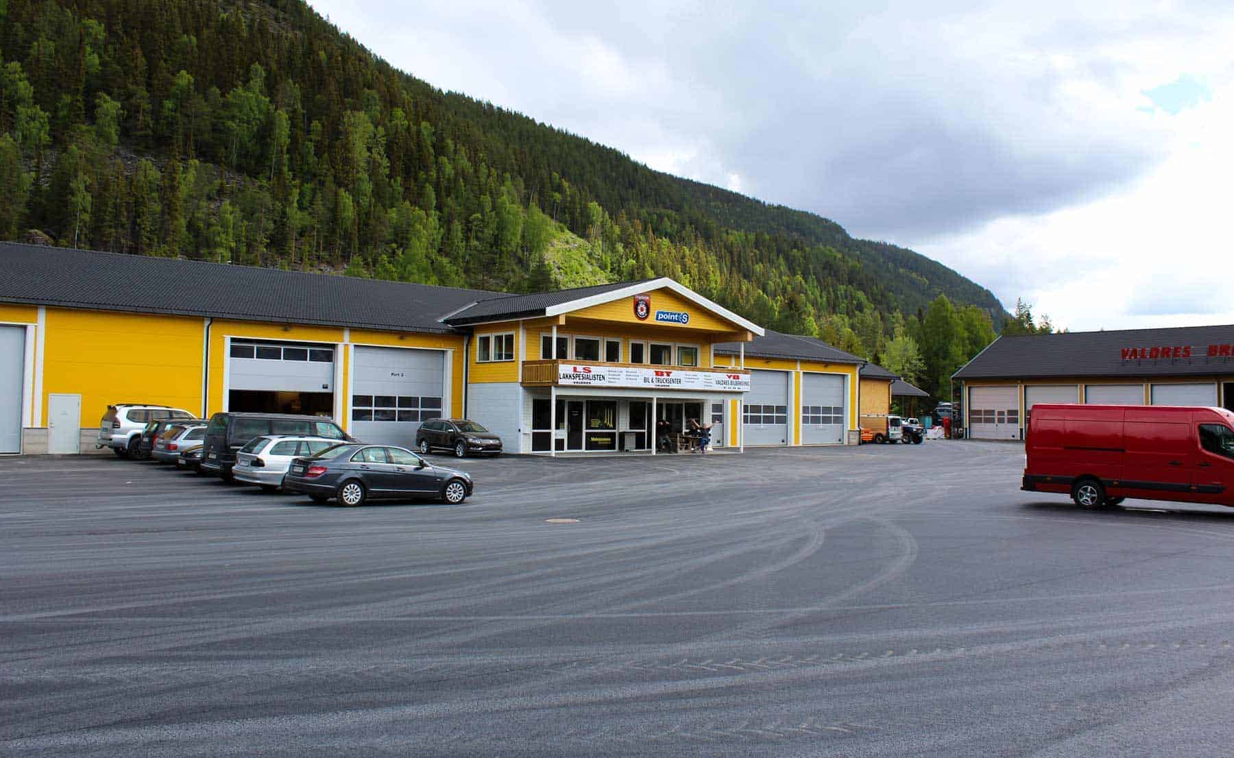 Bil & Trucksenter Valdres AS, bilverksted, dekk, lakk, berging