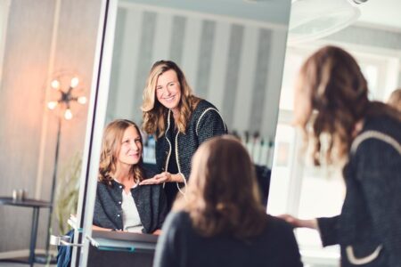 Bilder fra frisørsalongen Hedna