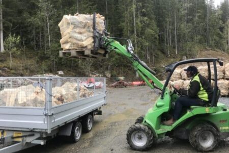 Strandmo Ved, tørr bjørkeved i Valdres